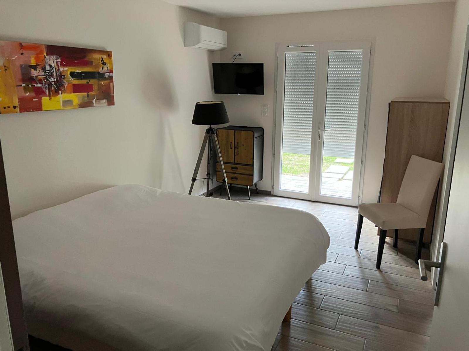 Domaine Des Peyries - Chambres Et Table D'Hotes Saint-Barthelemy-d'Agenais Extérieur photo